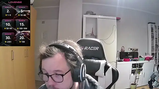 larsgessner30 online show from 19, 10, 2025