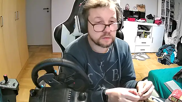 larsgessner30 online show from 27, 10, 2025