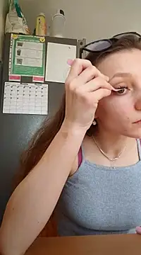 Snapshot of Milky_flexy_cat chatting on 9, 3, 2025 Milky flexy cat online show from 9, 3, 2025