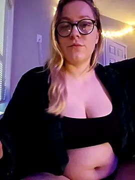 Paynted Lady online show from 21, 12, 2025