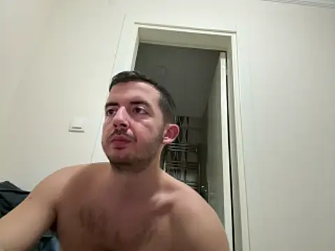 laynufff online show from 3, 4, 2026