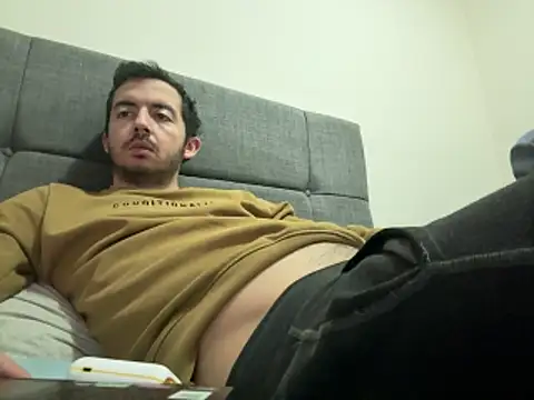 laynufff online show from 23, 3, 2026