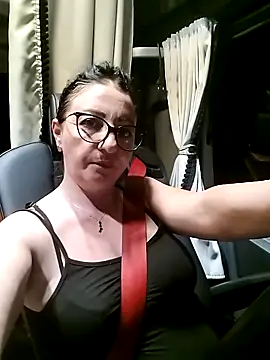 cuplubijoanna online show from 4, 4, 2026