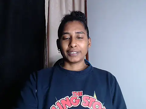 yohatinelly07 online show from 4, 6, 2026
