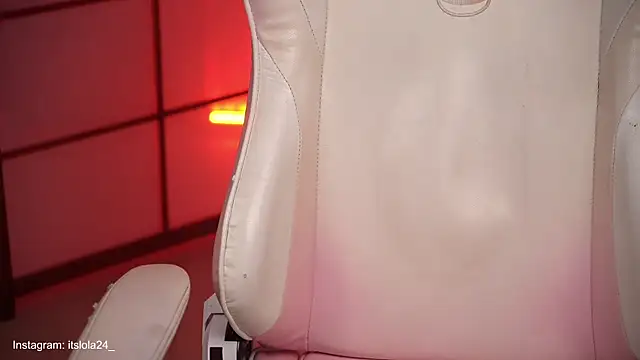 its lola24 online show from 20, 12, 2025