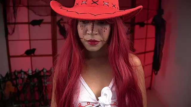 its lola24 online show from 1, 11, 2025