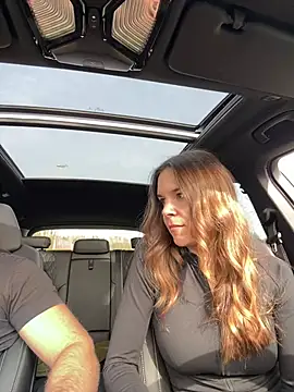 JuicyFruits93 online show from 6, 3, 2026