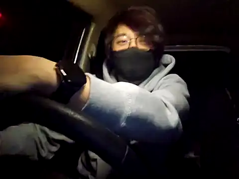 MANNZAAo06 online show from 31, 12, 2024