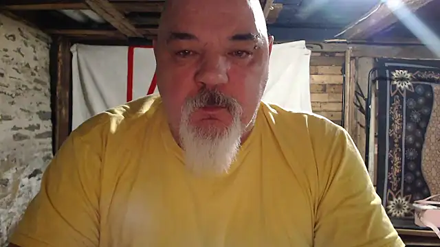 Snapshot of Newfiesausage1972 chatting on 18, 1, 2026 Newfiesausage1972 online show from 18, 1, 2026