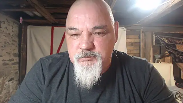 Snapshot of Newfiesausage1972 chatting on 2, 3, 2026 Newfiesausage1972 online show from 2, 3, 2026