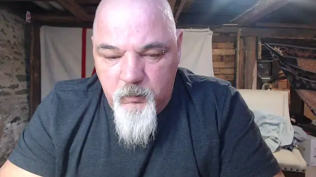 Snapshot of Newfiesausage1972 chatting on 1, 3, 2026 Newfiesausage1972 online show from 1, 3, 2026