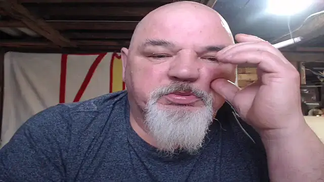 Snapshot of Newfiesausage1972 chatting on 14, 2, 2026 Newfiesausage1972 online show from 14, 2, 2026