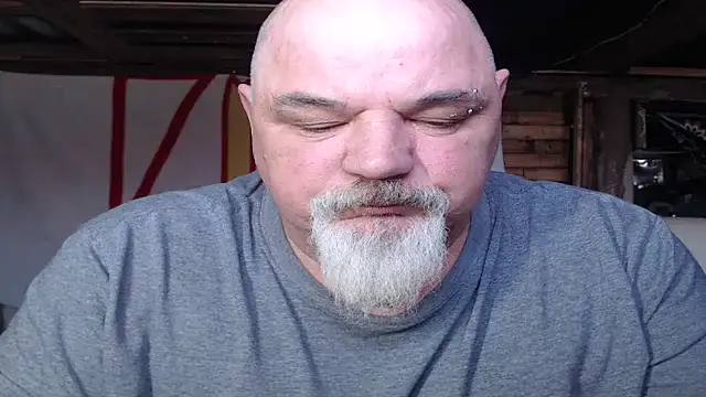 Snapshot of Newfiesausage1972 chatting on 28, 2, 2026 Newfiesausage1972 online show from 28, 2, 2026