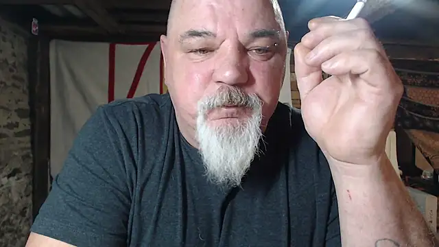 Snapshot of Newfiesausage1972 chatting on 1, 3, 2026 Newfiesausage1972 online show from 1, 3, 2026