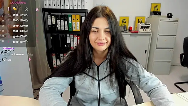 Snapshot of TiffanySweet chatting on 9, 12, 2024 TiffanySweet online show from 9, 12, 2024