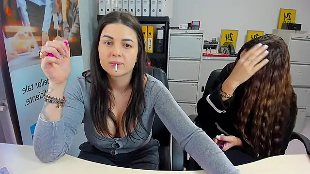 Snapshot of TiffanySweet chatting on 7, 2, 2025 TiffanySweet online show from 7, 2, 2025