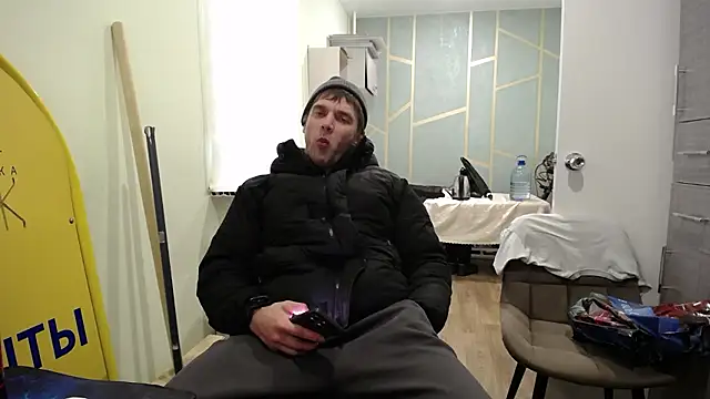 Snapshot of Max_2322 chatting on 2, 2, 2026 Max 2322 online show from 2, 2, 2026