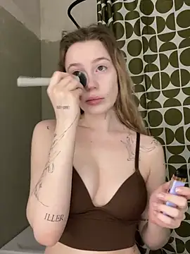 Snapshot of meanexx chatting on 27, 2, 2026 meanexx online show from 27, 2, 2026