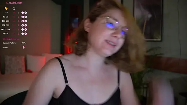 Snapshot of Your_phobia chatting on 17, 10, 2025 Your phobia online show from 17, 10, 2025