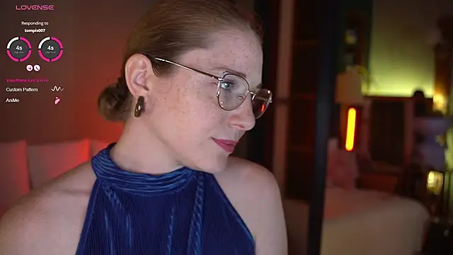 Snapshot of Your_phobia chatting on 12, 9, 2025 Your phobia online show from 12, 9, 2025