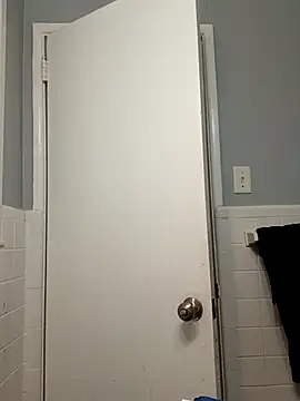 1BeautyN1Beast online show from 15, 3, 2025