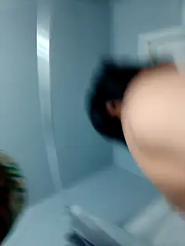 1BeautyN1Beast online show from 27, 2, 2025