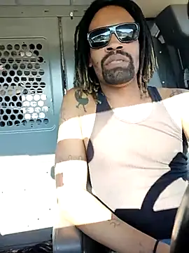 1BeautyN1Beast online show from 3, 3, 2025