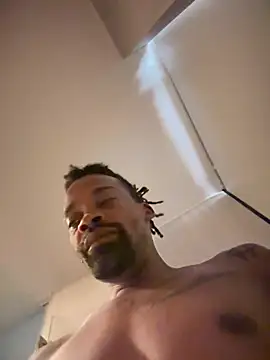 1BeautyN1Beast online show from 4, 10, 2025