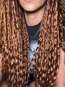 Shuggabutt online show from 17, 4, 2026