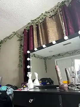 Shuggabutt online show from 26, 1, 2025