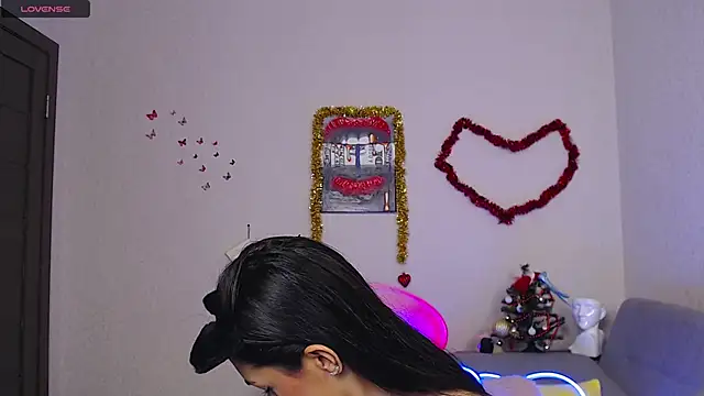 Lina Robbins online show from 3, 1, 2025