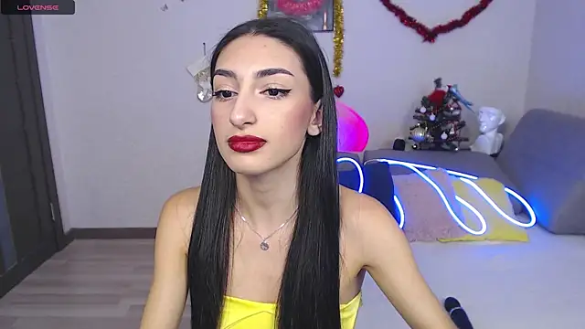 Lina Robbins online show from 5, 1, 2025