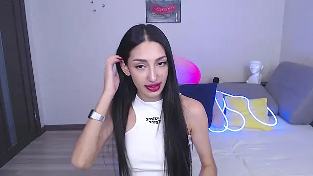 Lina Robbins online show from 28, 2, 2025