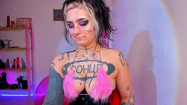 lady sontse  online show from 14, 3, 2025