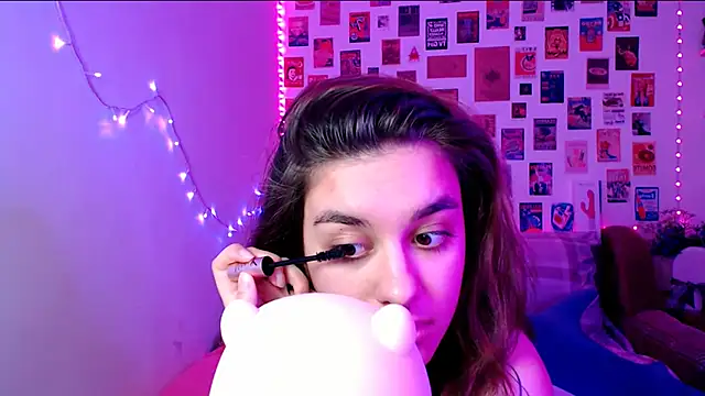 Celine Dionn online show from 16, 2, 2025