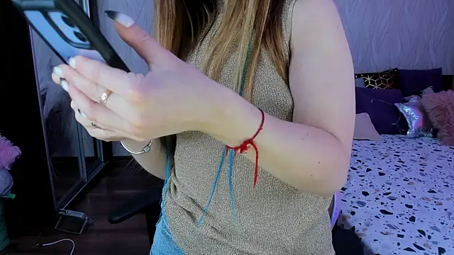 Eva Rosec online show from 30, 12, 2024