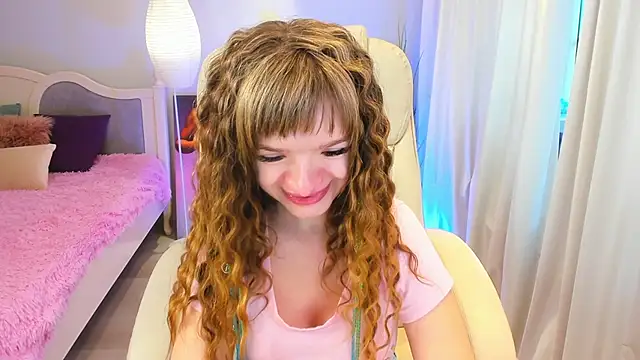 Eva Rosec online show from 7, 2, 2025