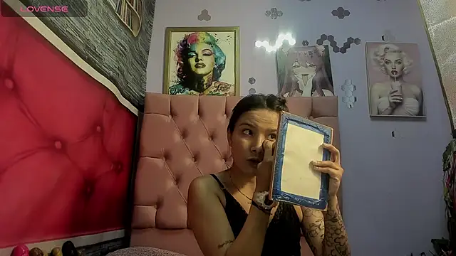 Yaumiko online show from 16, 9, 2025