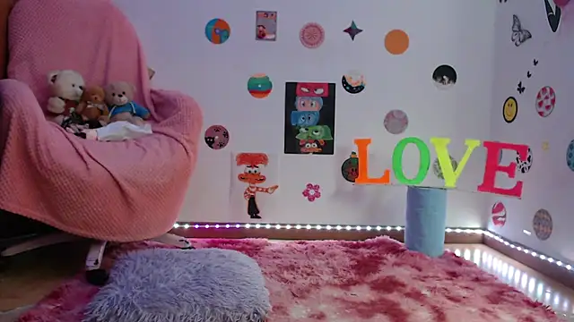 Yaumiko online show from 14, 3, 2025