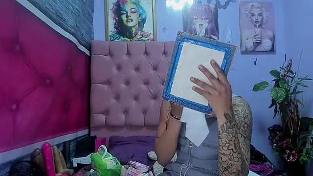 Yaumiko online show from 15, 10, 2025