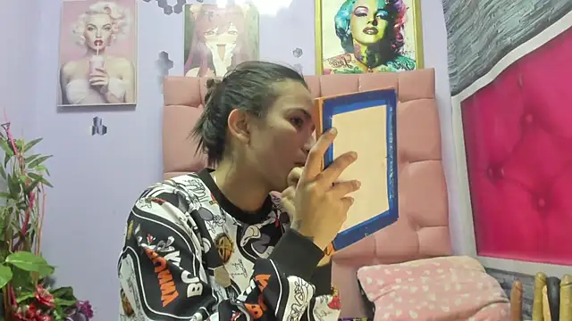 Yaumiko online show from 14, 11, 2025