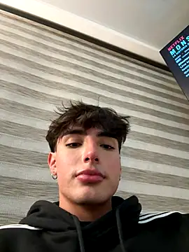 KittySkirtt1 online show from 28, 10, 2025