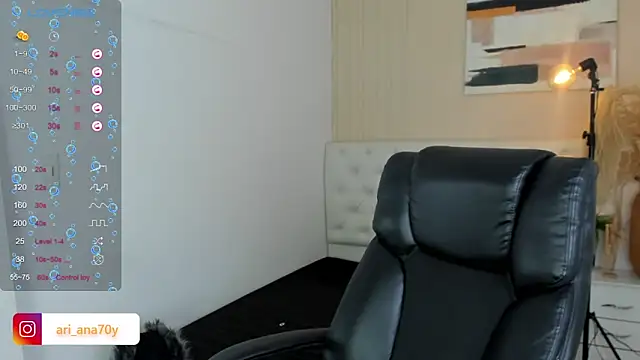 Snapshot of LOISE-XX chatting on 7, 6, 2026 LOISE-XX online show from 7, 6, 2026