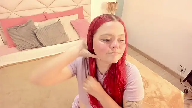 Twwiiggy online show from 27, 9, 2025