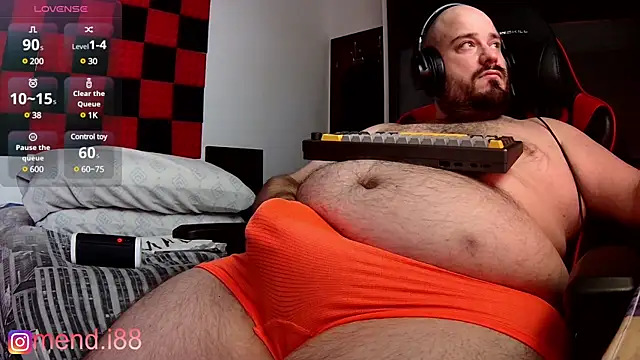 menditeta1 online show from 11, 3, 2025