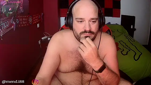 menditeta1 online show from 4, 12, 2025