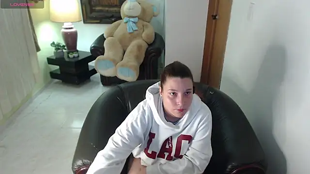 alexia 87 online show from 31, 5, 2026