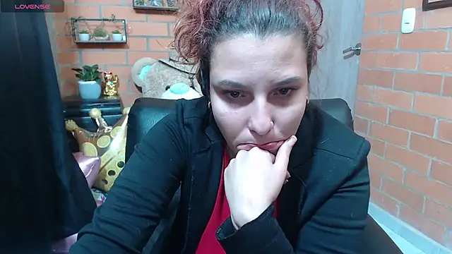 alexia 87 online show from 3, 10, 2025