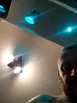 RomWoolf online show from 1, 2, 2025