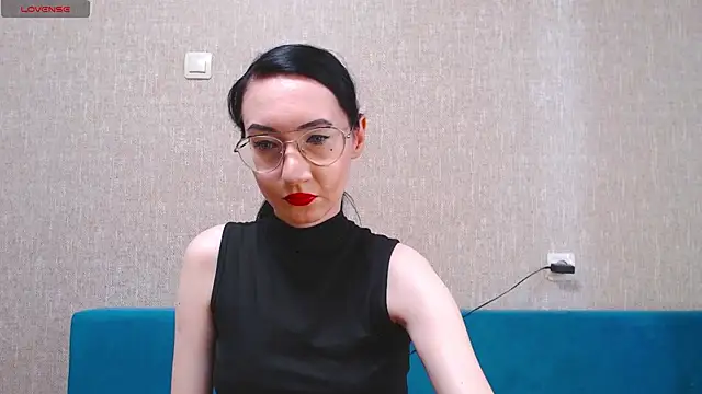 Xxx goddes xxX online show from 16, 9, 2025